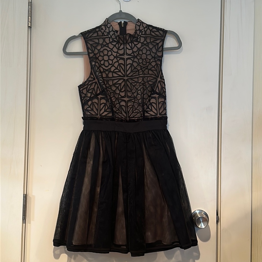 Bebe short dress